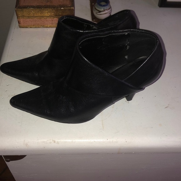 KC heels - Picture 2 of 2